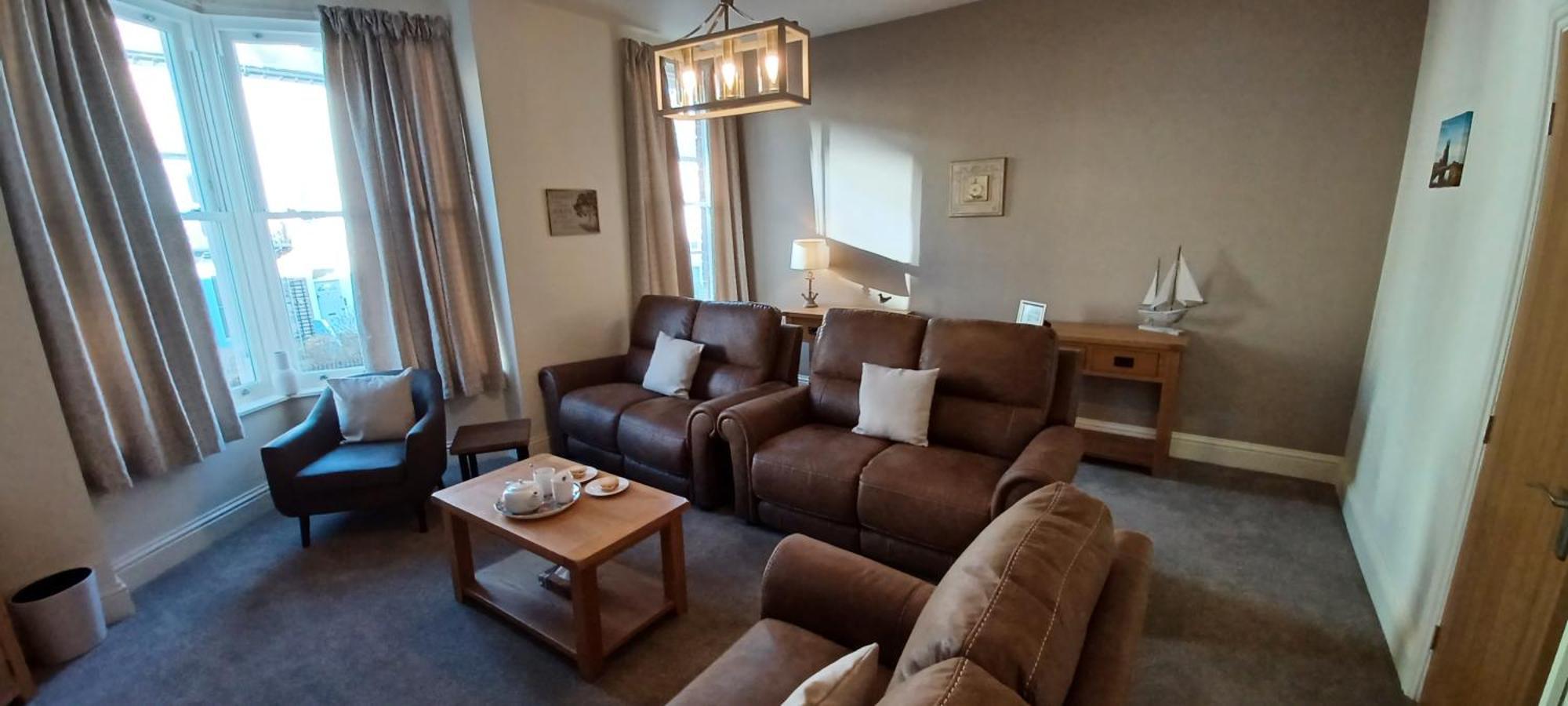Vila West Cliff Townhouse With Parking Whitby Exteriér fotografie